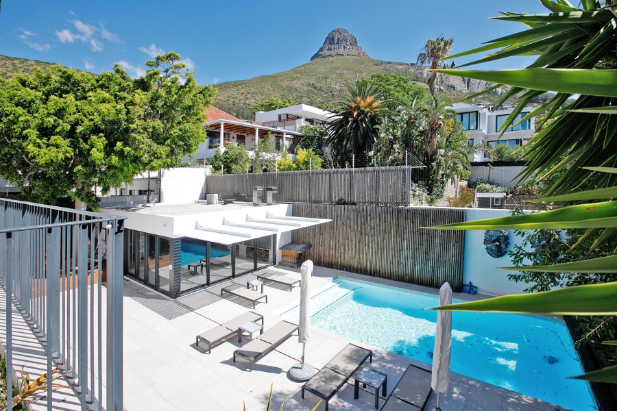 To Let 4 Bedroom Property for Rent in Fresnaye Western Cape